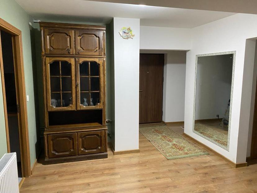 Apartament Ultracentral Botis Сигету-Мармацией Экстерьер фото